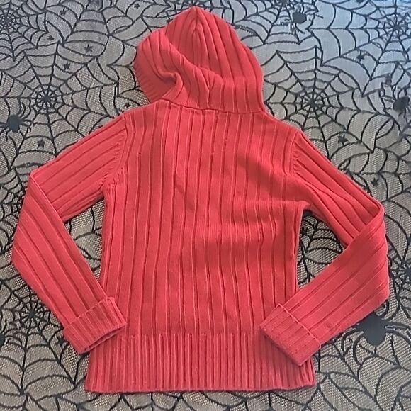 Red Hooded Half Button Up Sweater Junior's Size Medium - Picture 7 of 8